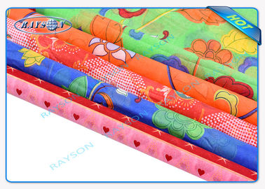 Yatak Kumaşı İçin Çok Renkli Baskı Kabartmalı Spunbond Non Woven Fabric Anti-Bakteriyel